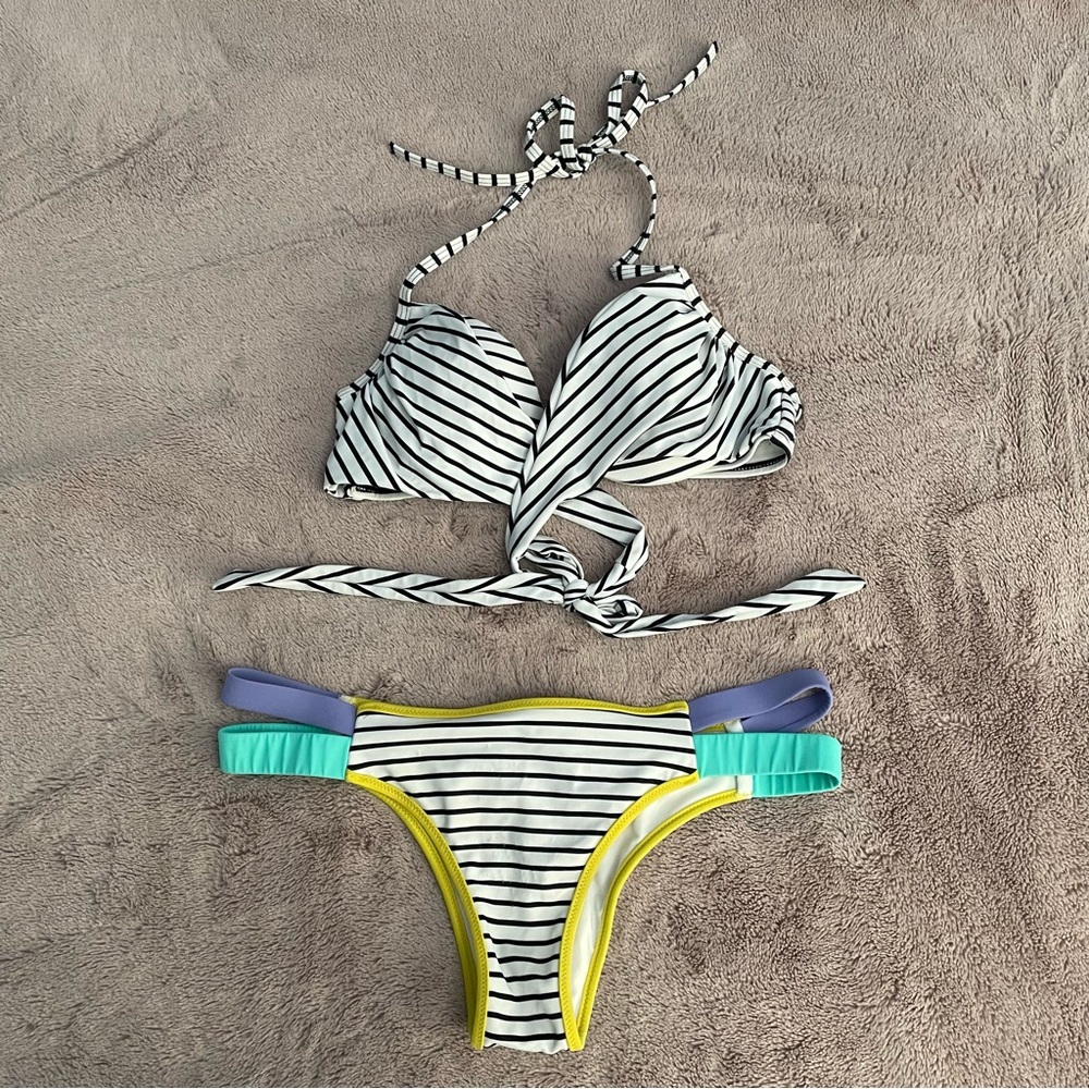 Vs Bikini Set - image 1